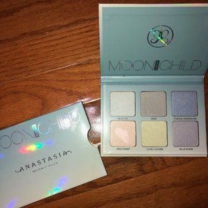Anastasia Beverly Hills Moonchild Glow Kit